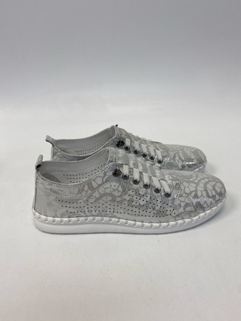 NWOT Everly  Size 37 Silver Gray Metallic Sneakers