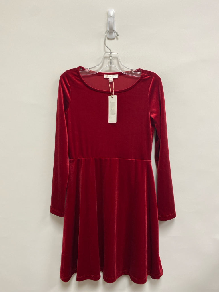 NWT SIZE M Red Velour Girl&