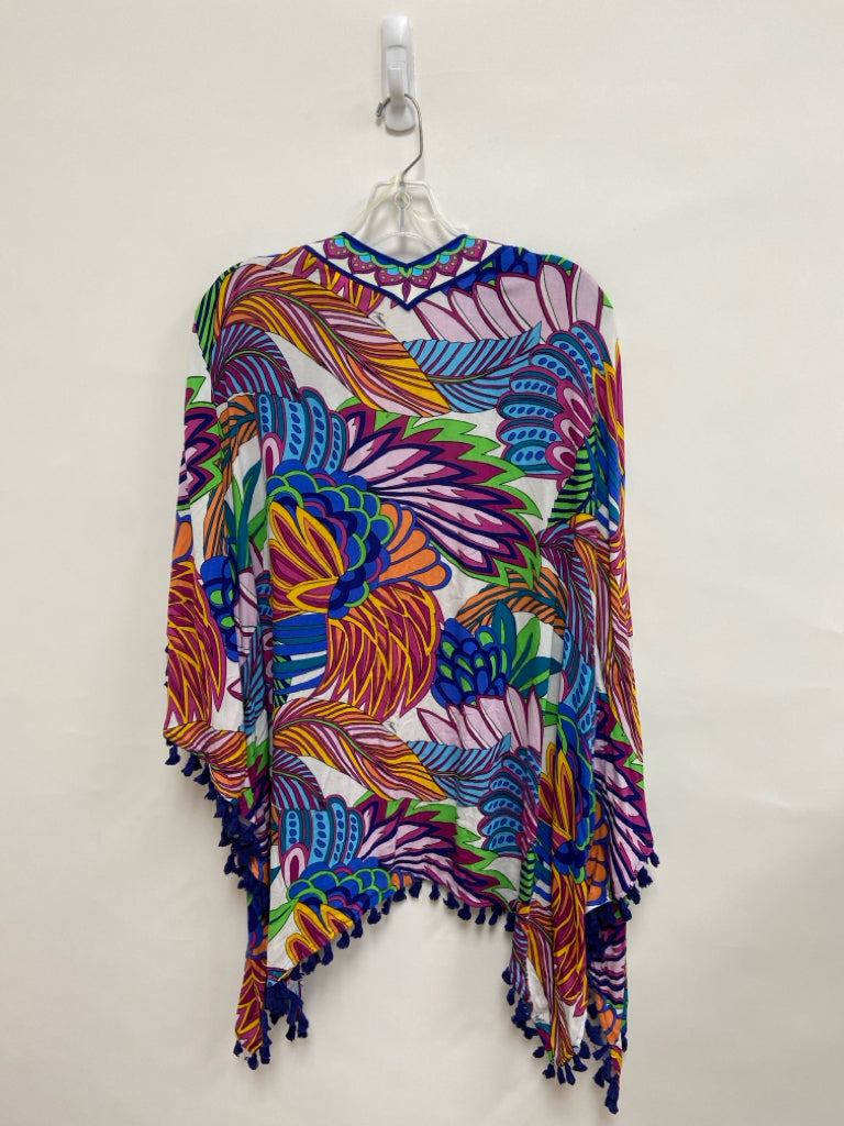 NWT Trina Turk Size OSFM Blue/White Green/Multi Print Batwing Ladies Kimono