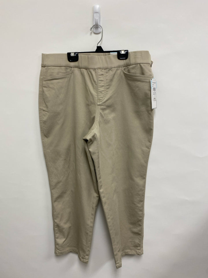 NWT intro. Size 14 Khaki Ladies Pants