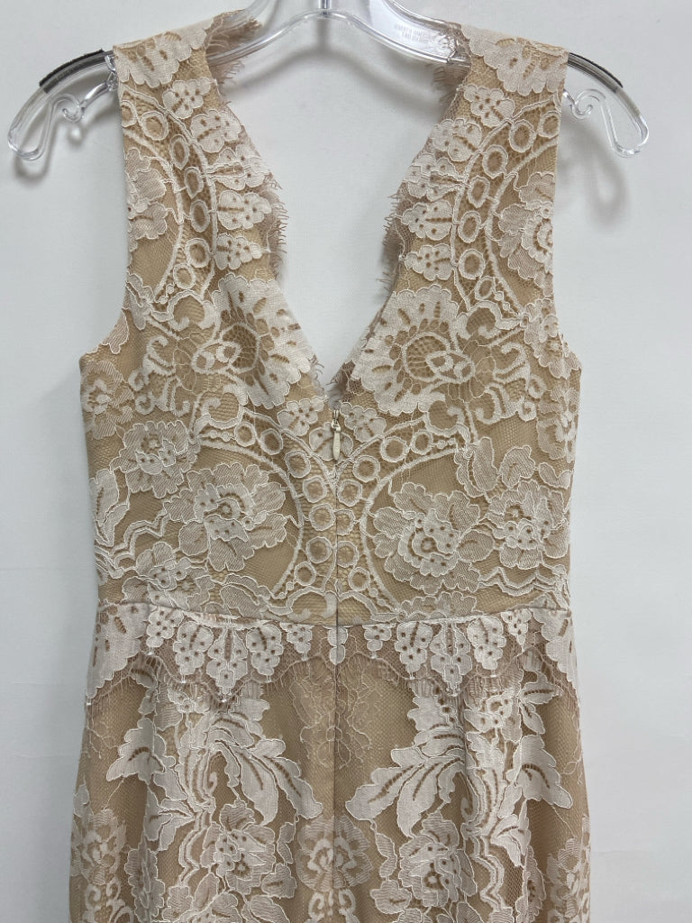 NWT Size 4 Cream Tan Lace Sleeveless Ladies Formal Dress