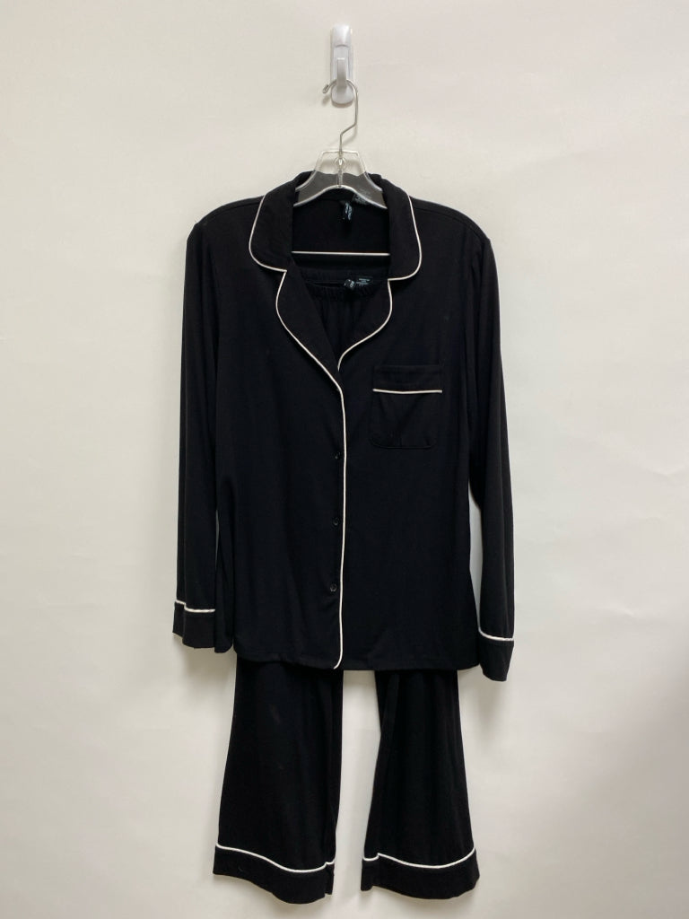 Cynthia Rowley Size M Black White Ladies 2pc Pajamas