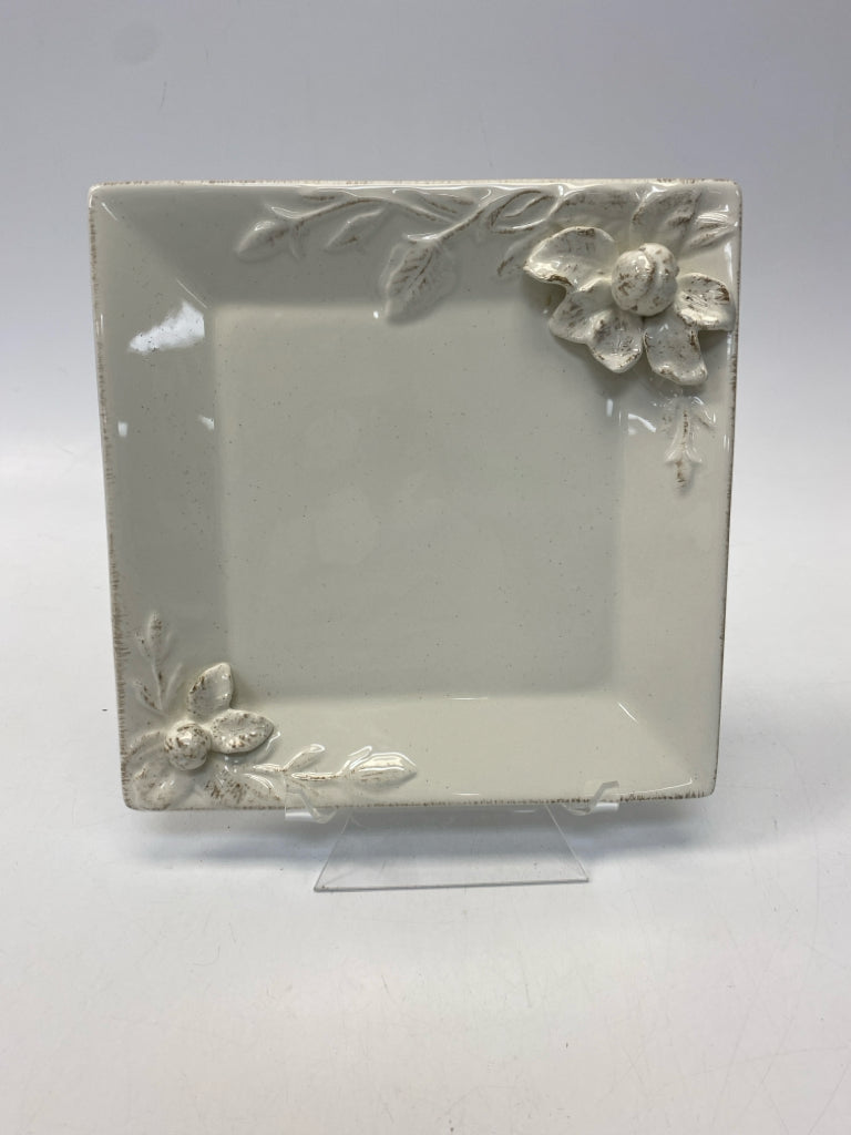 Cream Applique Flower(s) Decorative Plate