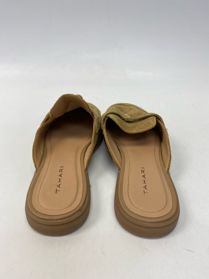 Tahari US Shoe Size 8 Tan Clogs