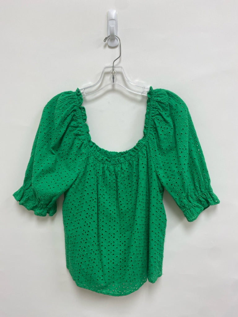 Pomander Place Size M Green Eyelet Ladies Top