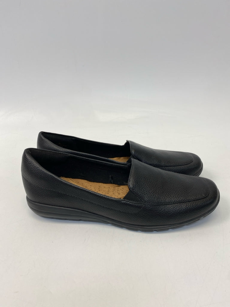 Easy Spirit  Size 8 Black Flats