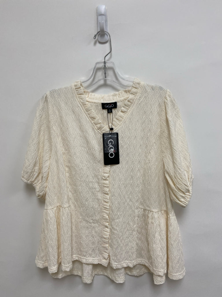 NWT GiGiO Size S White Texture Puff Sleeve Ladies Top