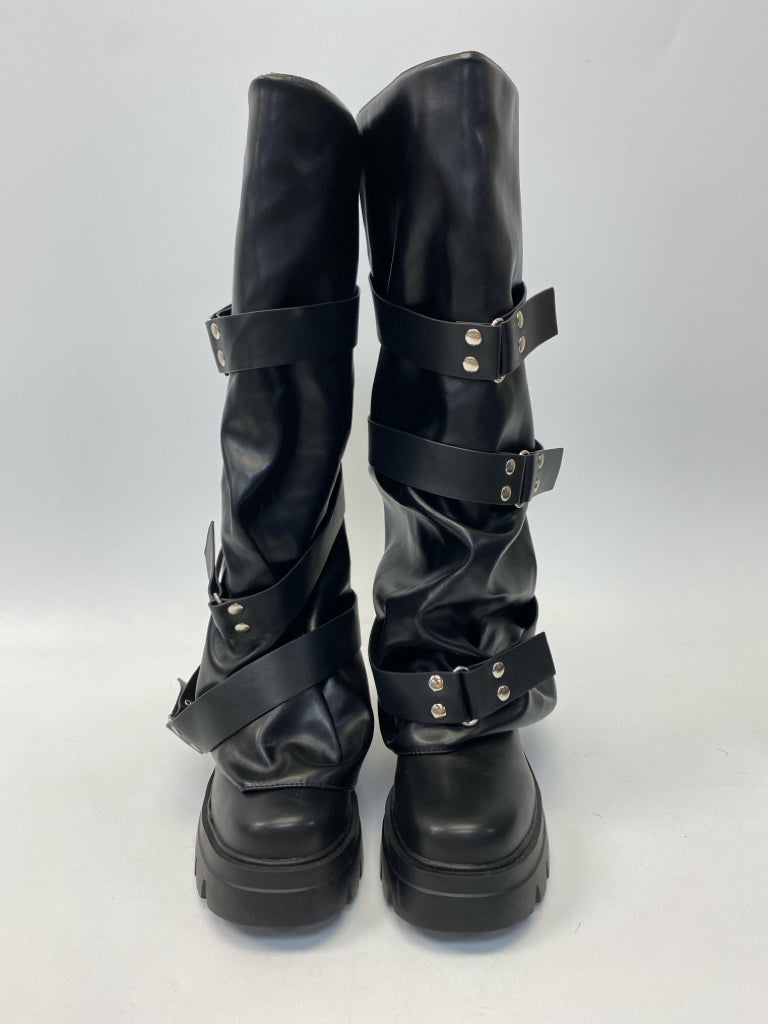 NWOT  Size 7 Black Boots