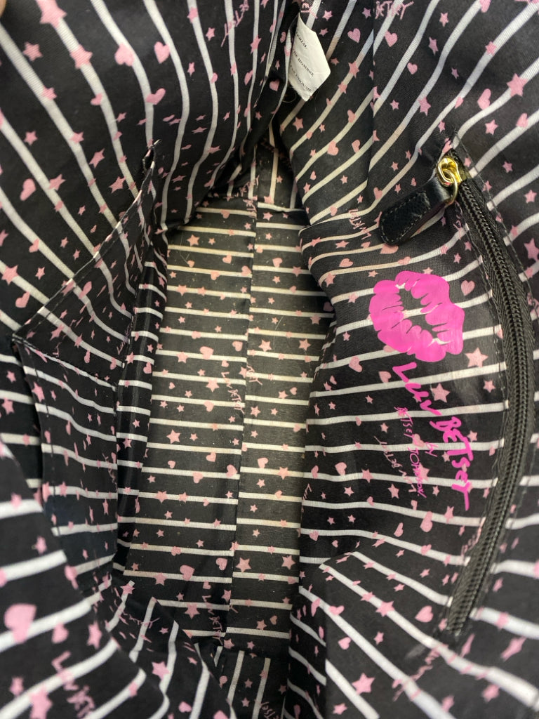 Betsey Johnson Black Quilted Nylon Handbag