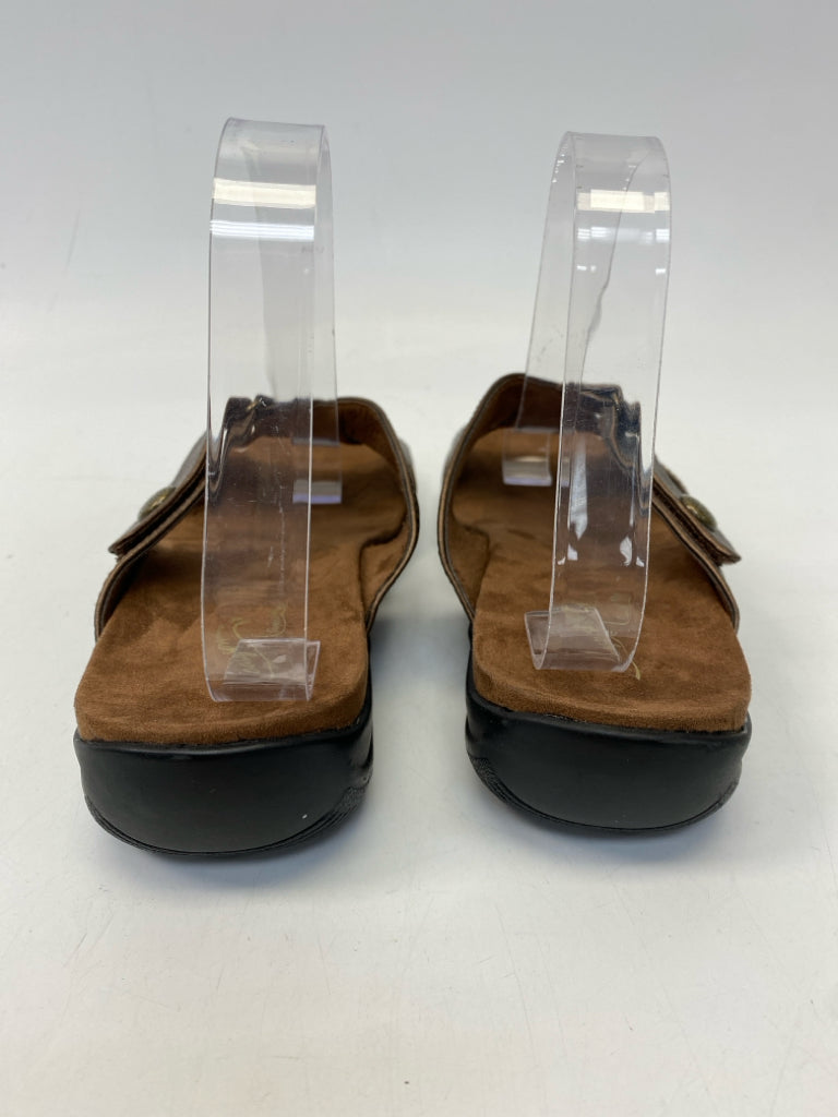 Easy Street  Size 8.5N  Dark Bronze Sandals  **NARROW**