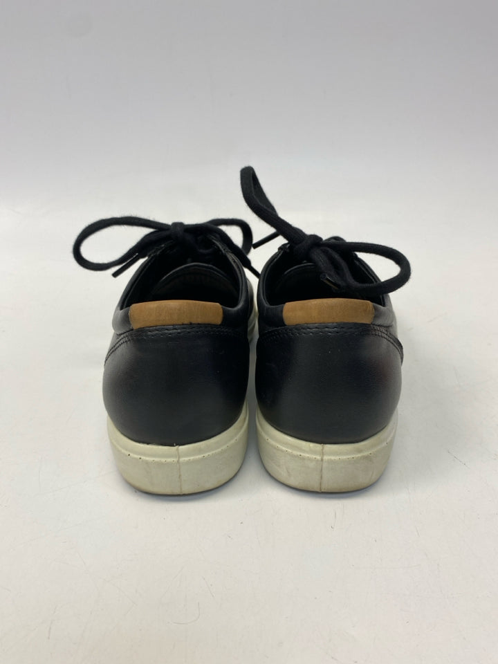 Ecco  Size 36 Black Lace-up Sneakers