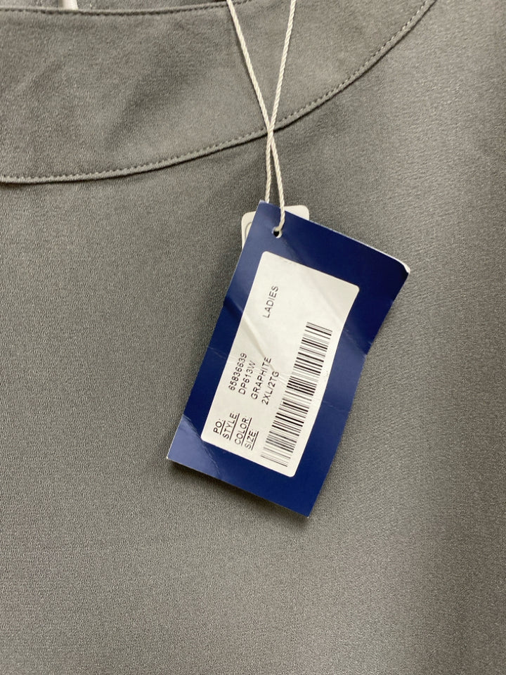 NWT  SIZE  2X Gray Plus Size Top