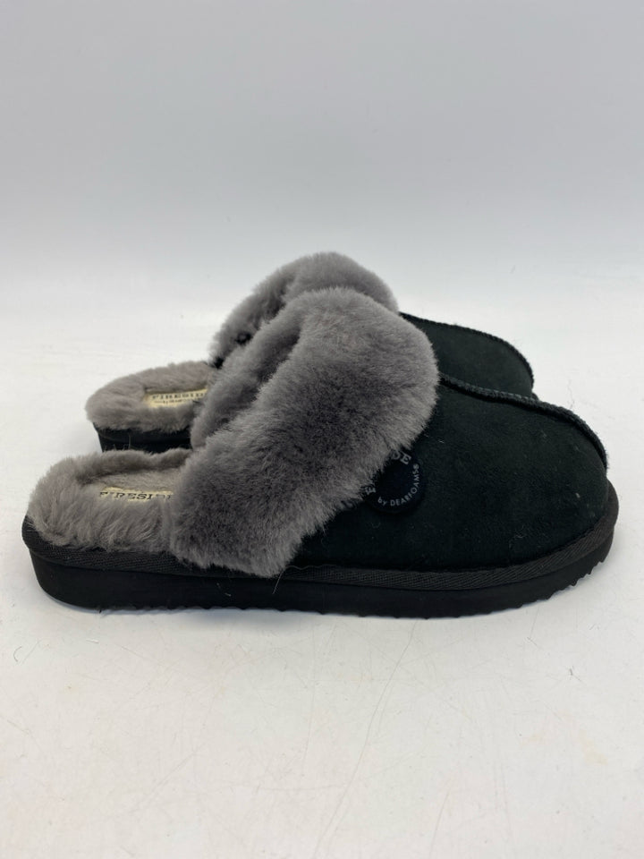 Dearfoams  Size 8.5 Black Gray Slippers
