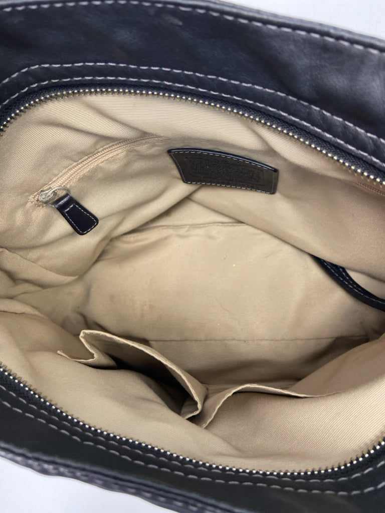 Coach Vintage Zoe Hobo Black Handbag 14707