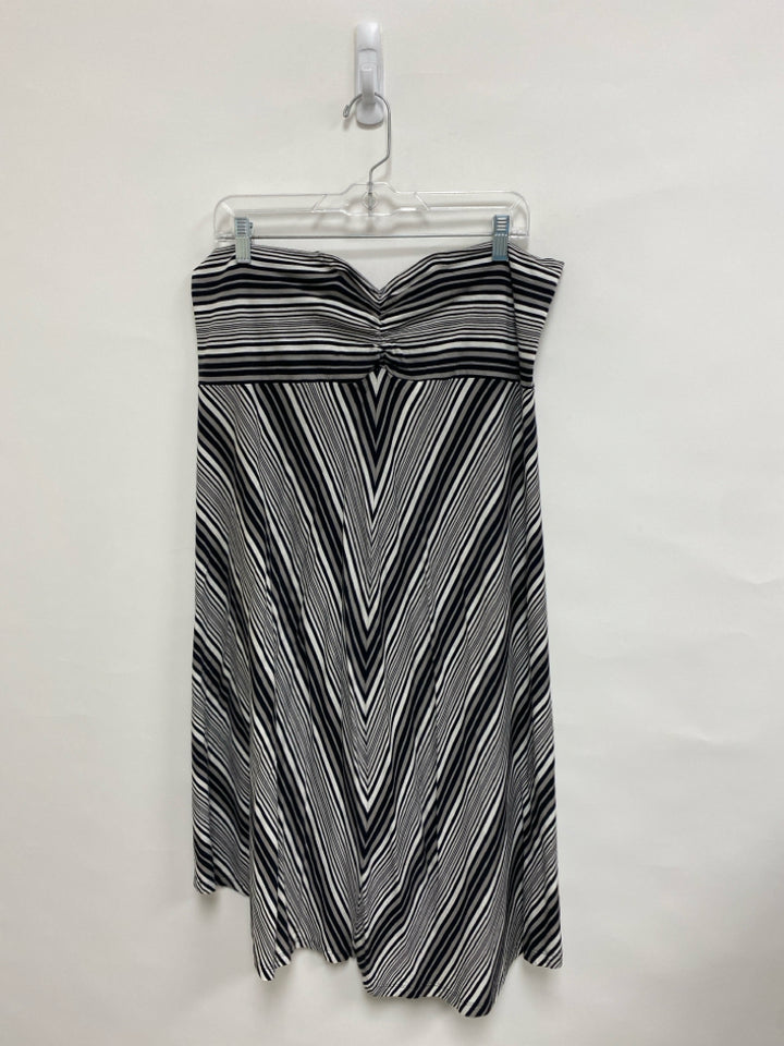 Patagonia Size L Black/White Gray Stripes Strapless Ladies Dress