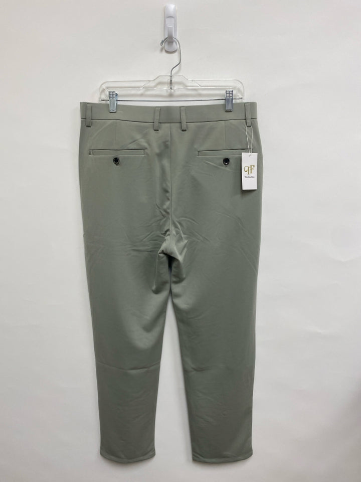NWT Size 34 Gray Men&