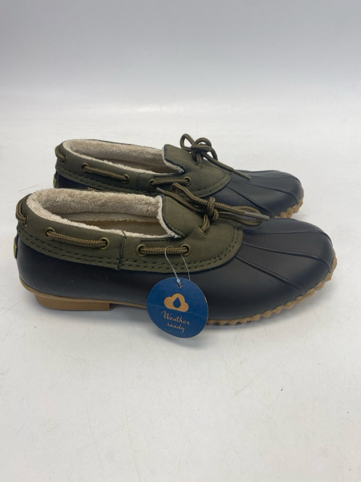 NWT jbu US Shoe Size 7 Green Flats