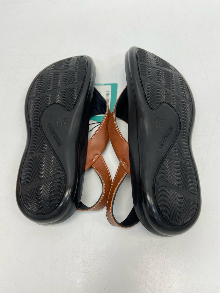 NWT  Size 40 Brown Sandals