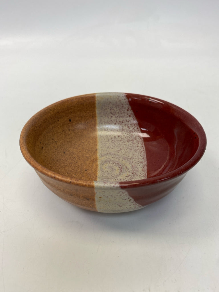 Red Coral/Tan Pottery
