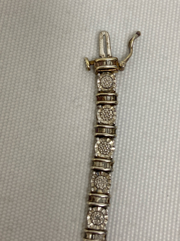 Gold Color Clear Diamond Bracelet