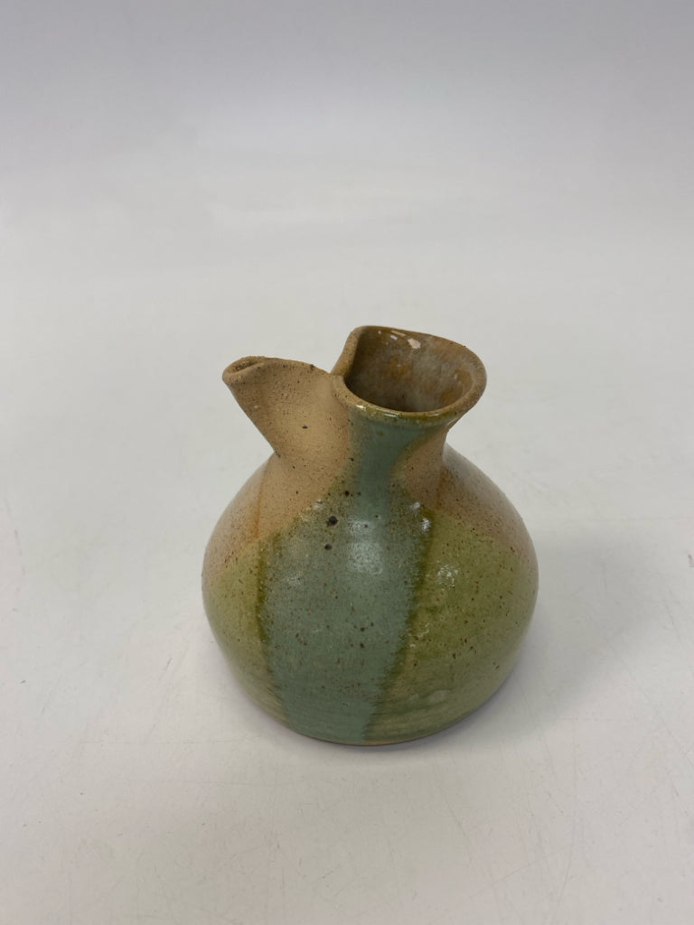 Cream Multi Color Pottery