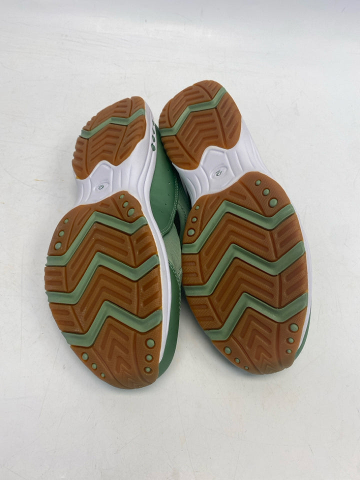 NWT Easy Spirit  Size 9 Green Neoprene Sneakers