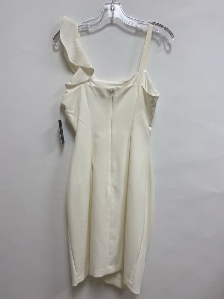 NWT Guess Size 6 White Ruffles Sleeveless Ladies Dress