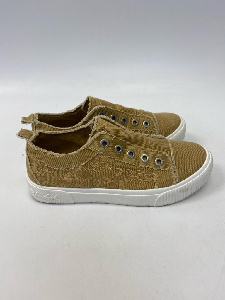 Blowfish US Shoe Size 8 Gold Embroidered Canvas Sneakers