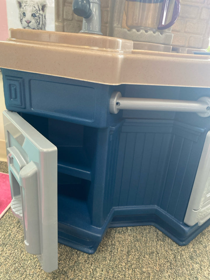 Little Tikes Kitchen Toy