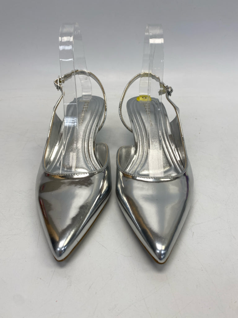 BCBG US Shoe Size 9 Silver Heels