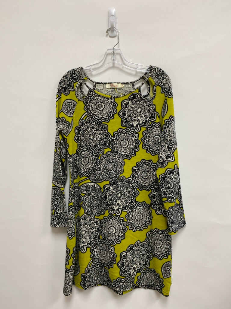 Aryeh Size M White Green/Black Flowers Ladies Dress
