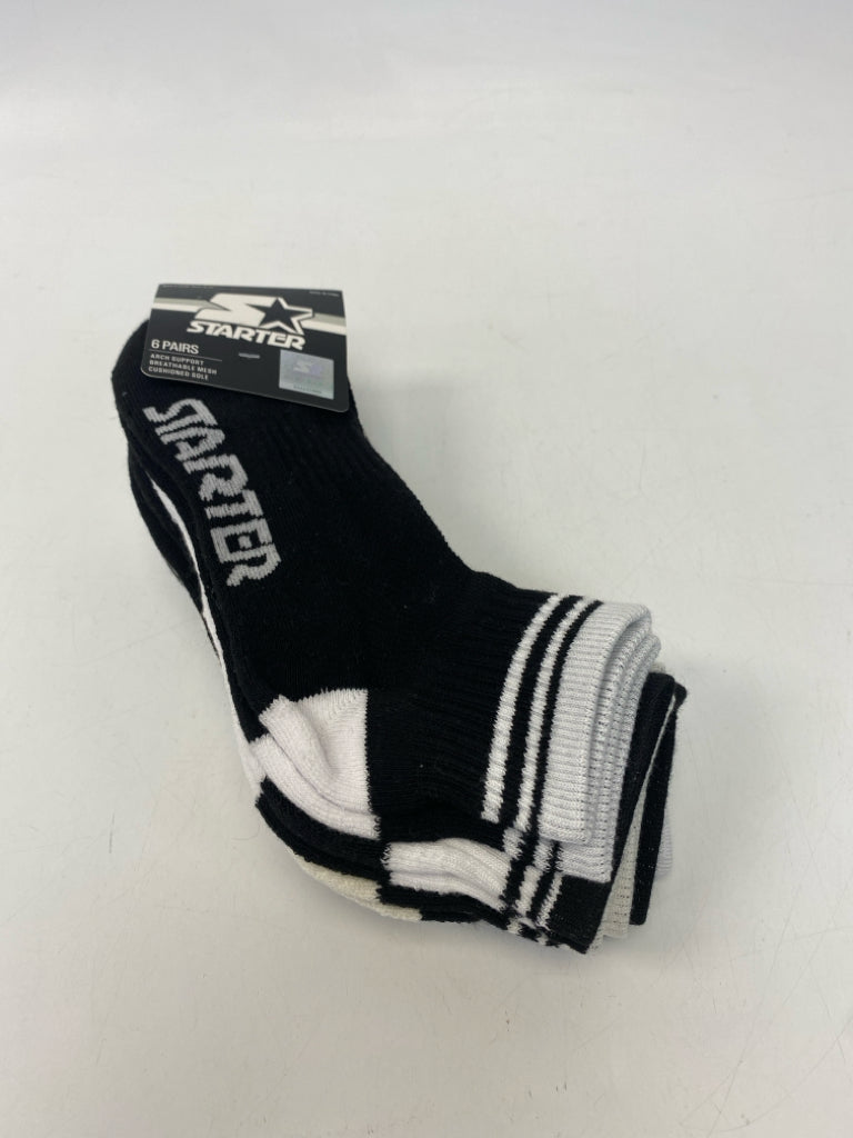 Size 6 Black/White Men&