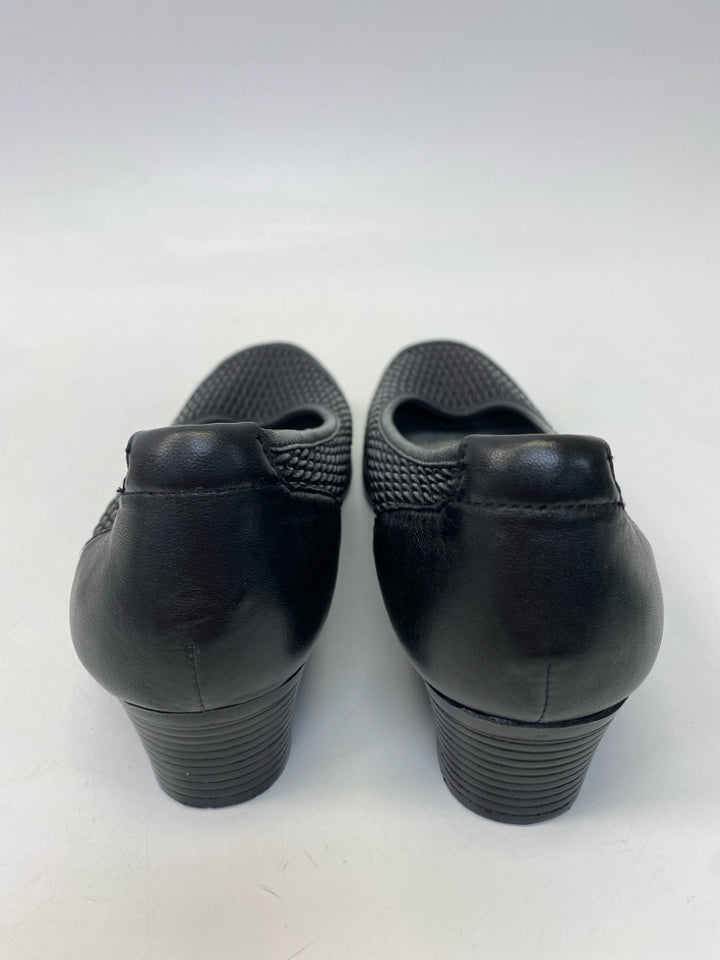 FootSmart Size 9.5 Black Texture Heels
