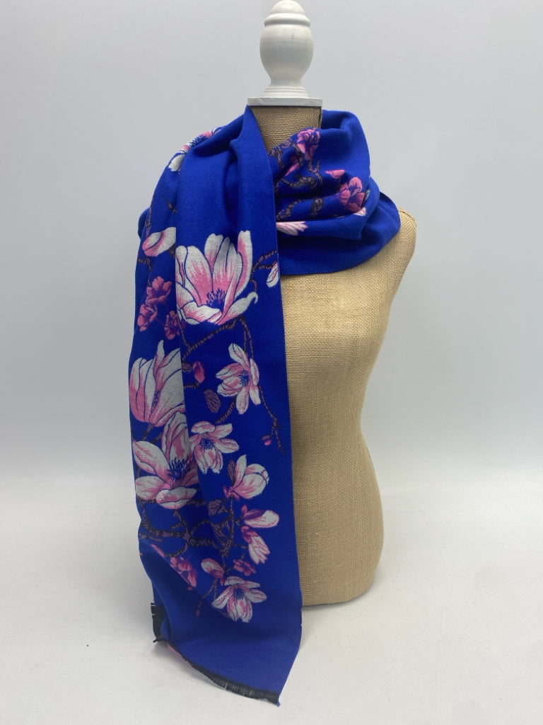 NWT Royal Blue Pink Floral Wrap