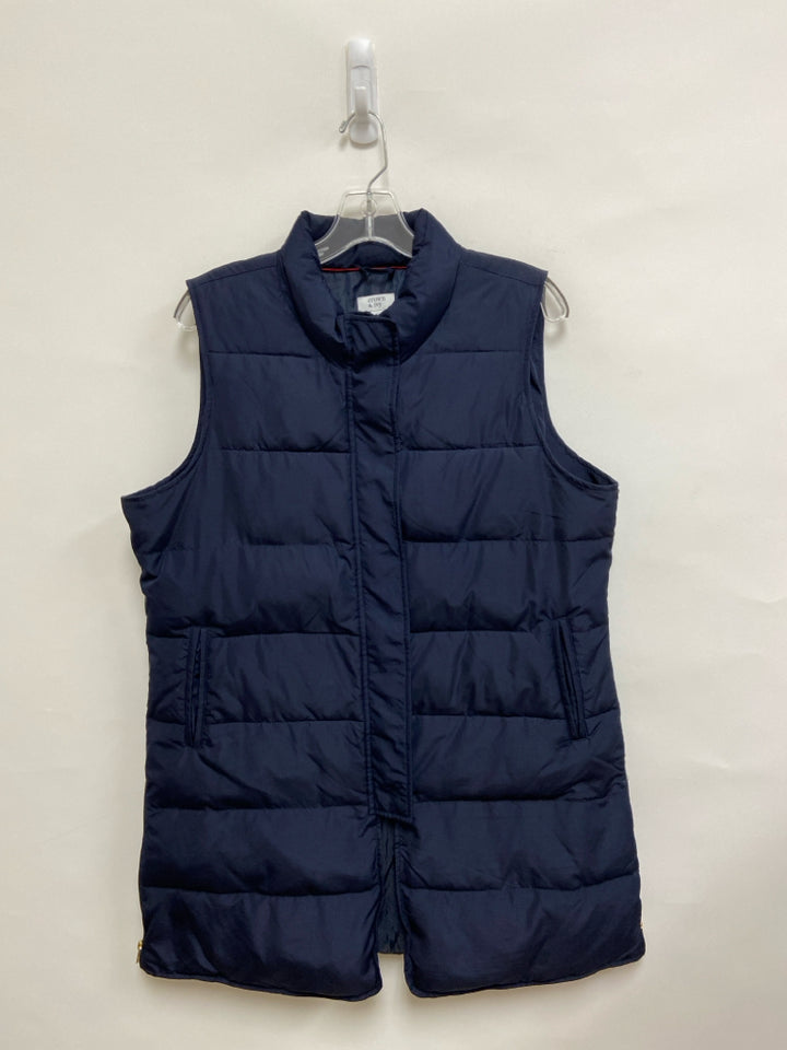 Crown &amp; Ivy Size XL Navy Puffer Ladies Vest