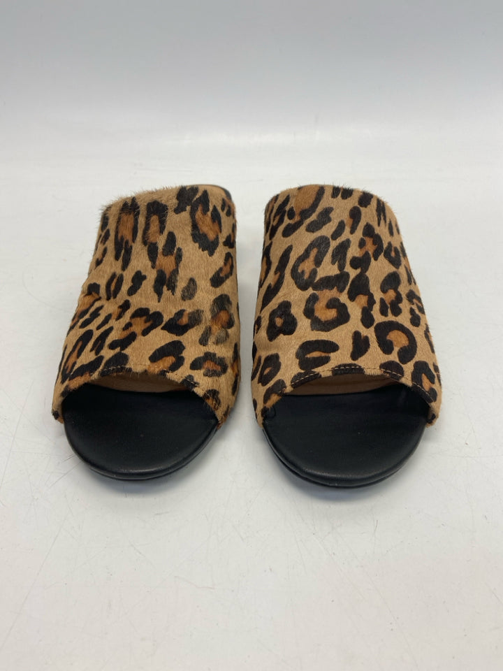 Matisse Size 8 Brown Black Animal Print Fur Sandals