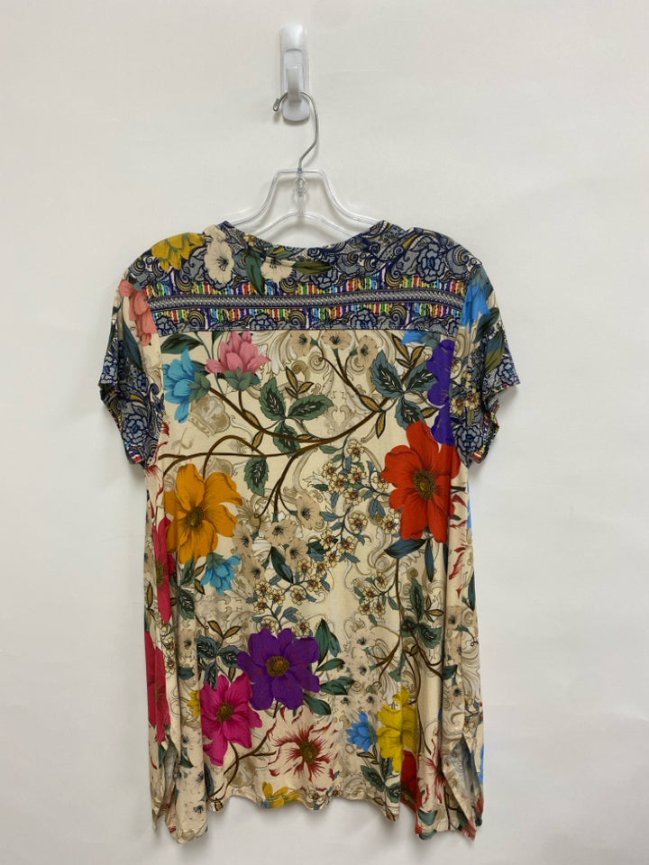 JOHNNY WAS Size S Beige Navy/Multi Floral V Neck Ladies Top