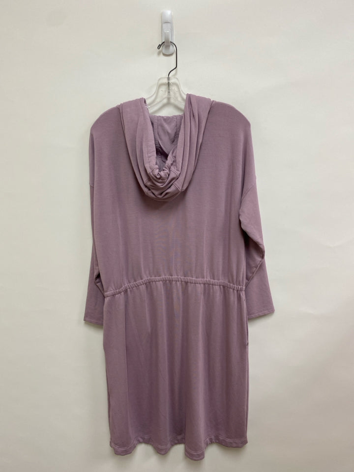 Soft Surroundings Size L Lavender Pocket(s) Hooded Ladies Dress
