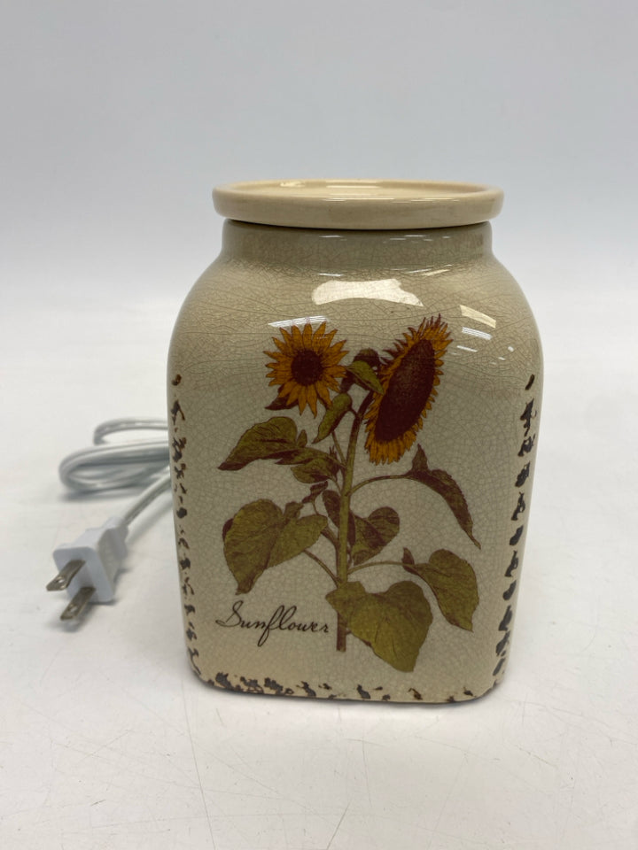Scentsy Tan Yellow/Green Sunflower Candleholder(s)