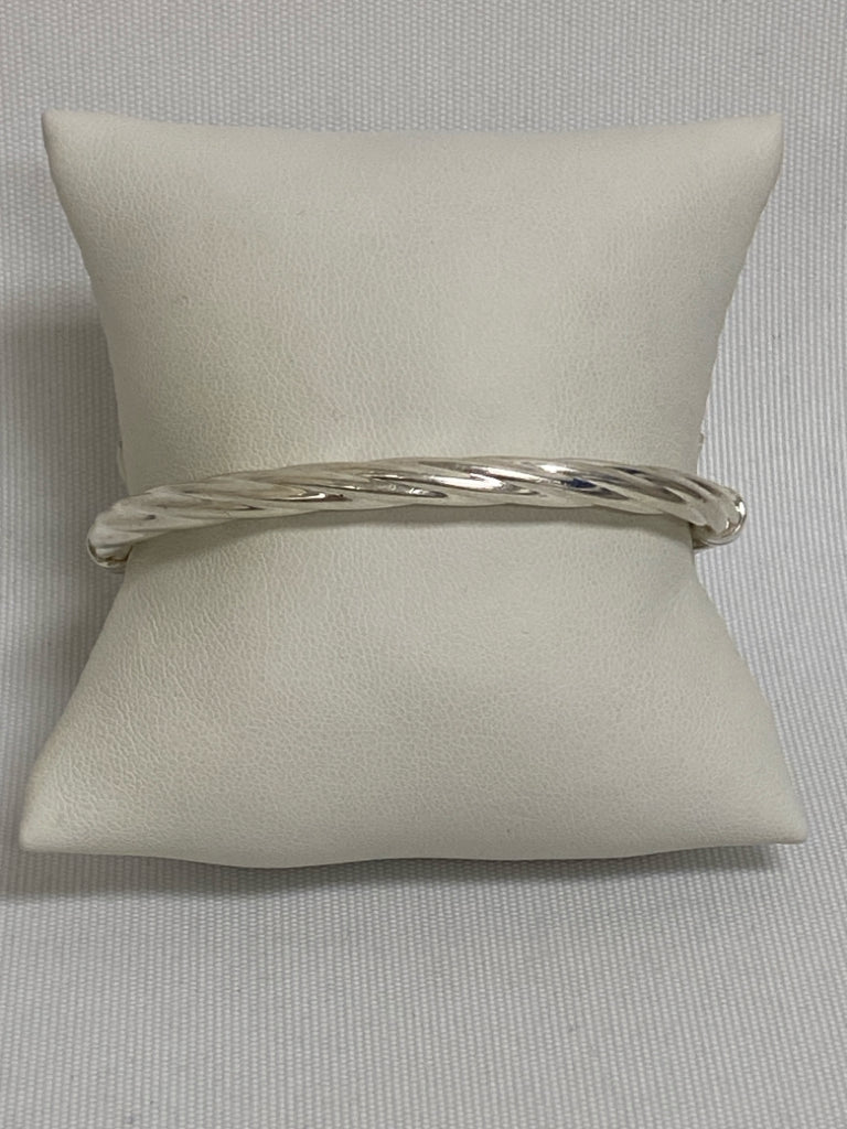 Silver Twisted Bracelet