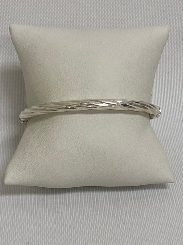 Silver Twisted Bracelet