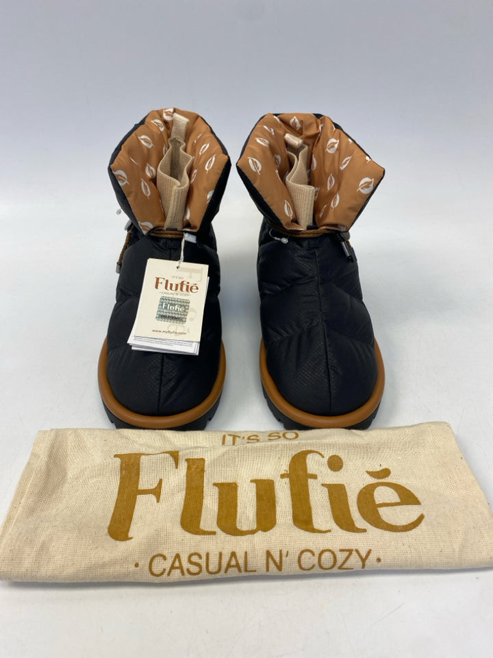 NWOT Anthropologie EU Shoe Size 40 Black Puffer Boots