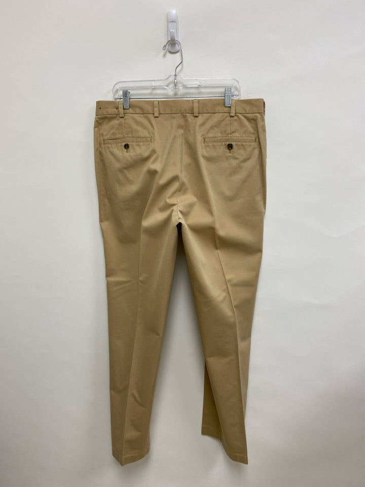 Brooks Brothers Size 38 Khaki Men&