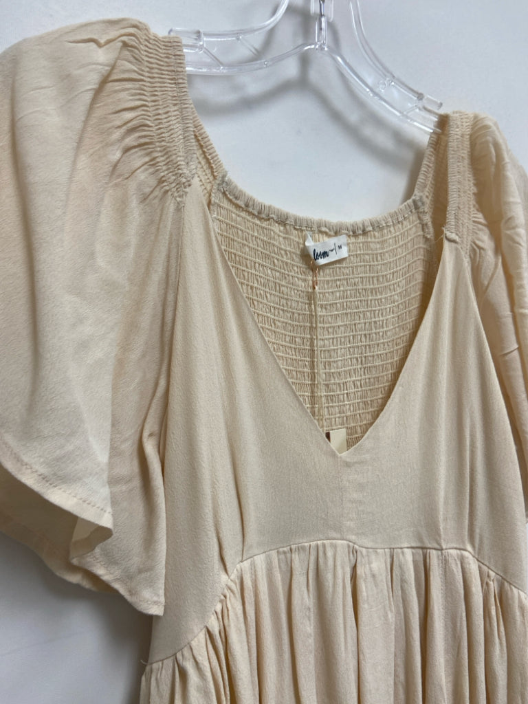 NWT Size M Beige Maxi Ladies Dress