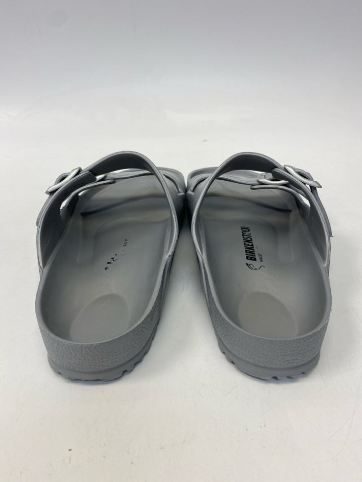 Birkenstock  Size 41 Silver Buckle(s) Sandals