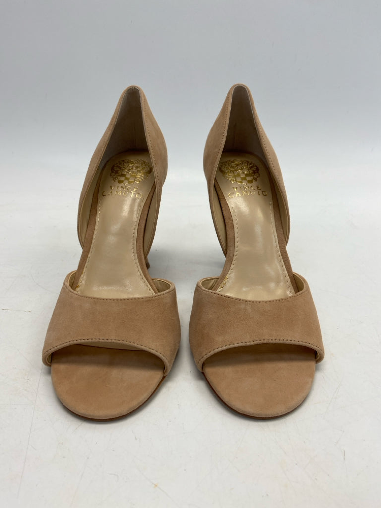 VINCE CAMUTO  Size 7.5 Brown Heels