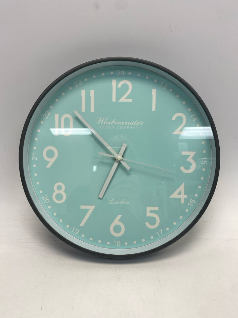 Aqua Clock