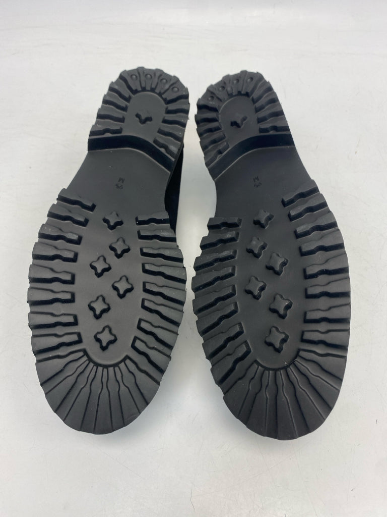 NWOT Vaneli US Shoe Size 9.5 Black Flats