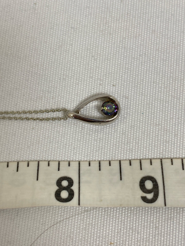 Silver Purple Teardrop Necklace