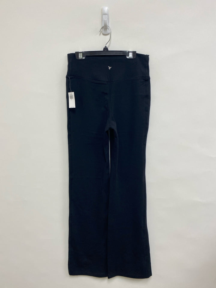NWT Old Navy Size M Black Athletic Leggings